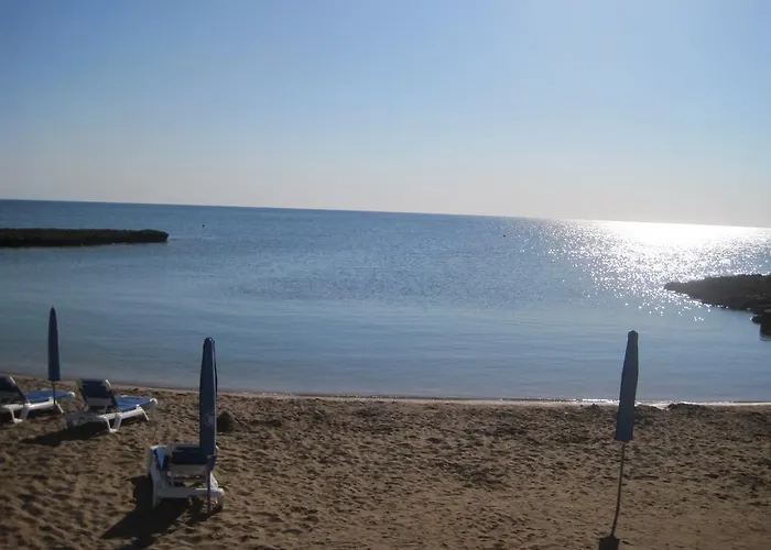 Polyxenia Isaak Heaven Pernera 别墅 *