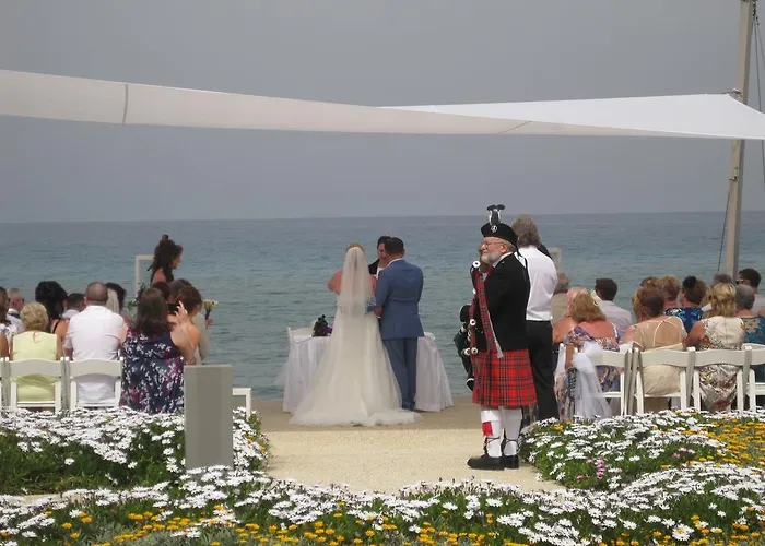 Polyxenia Isaak Heaven Pernera 普罗塔拉斯