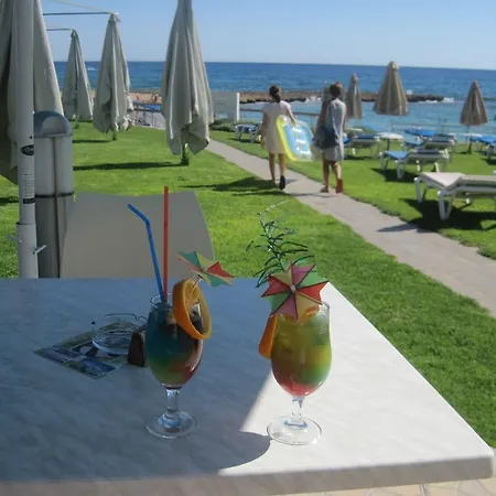 Villa Polyxenia Isaak Heaven Pernera Protaras