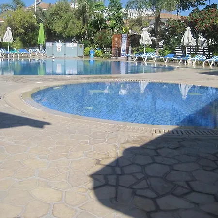 Villa Polyxenia Isaak Heaven Pernera