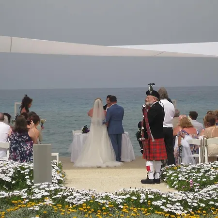 Polyxenia Isaak Heaven Pernera Protarász