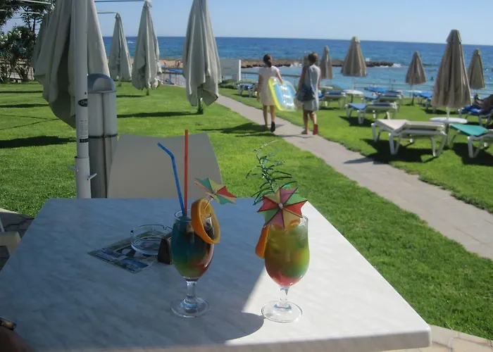 Villa Polyxenia Isaak Heaven Pernera Protaras